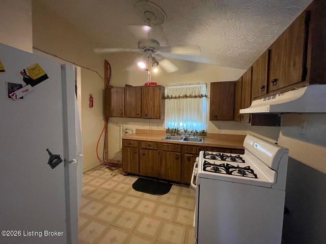 5107 Monticello Ave, Louisville, KY 40218