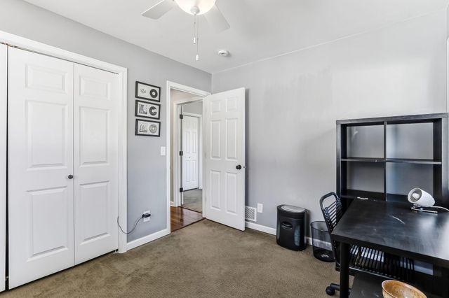 2390 Cohansey Boulevard, Roseville, MN 55113