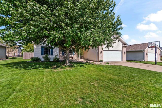 1508 Ptarmigan Drive, Chatham, IL 62629