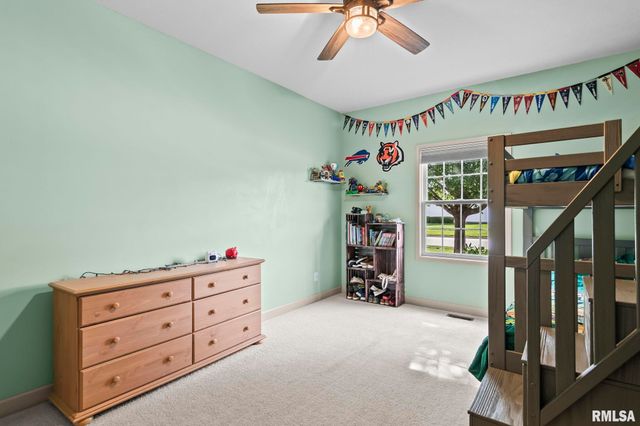 1508 Ptarmigan Drive, Chatham, IL 62629