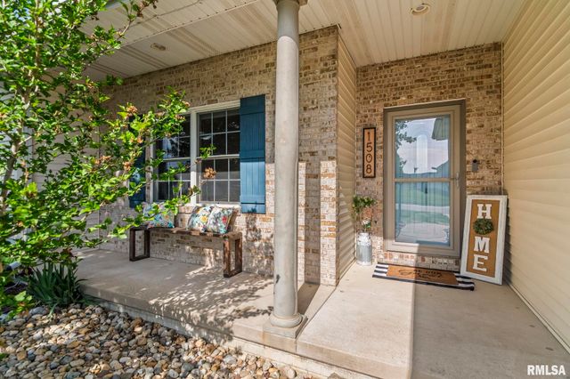 1508 Ptarmigan Drive, Chatham, IL 62629