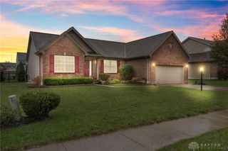 1201 Greystone Circle, Vandalia, OH 45414