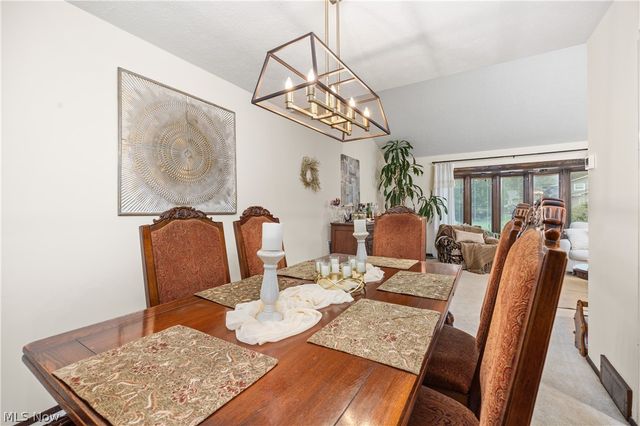 4905 Sassafras Drive, Parma, OH 44129