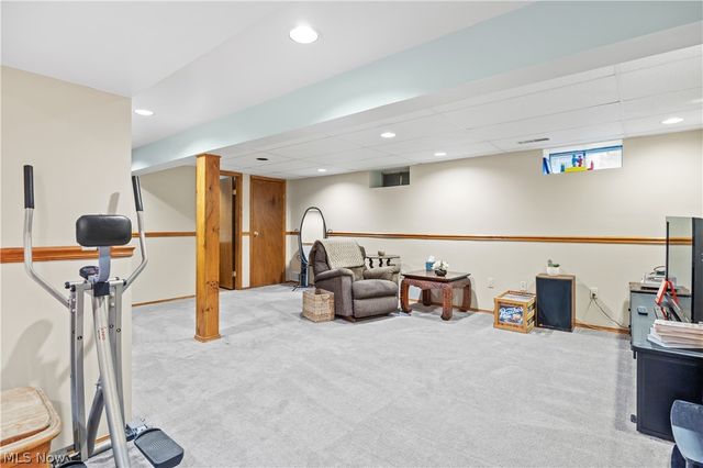 4905 Sassafras Drive, Parma, OH 44129