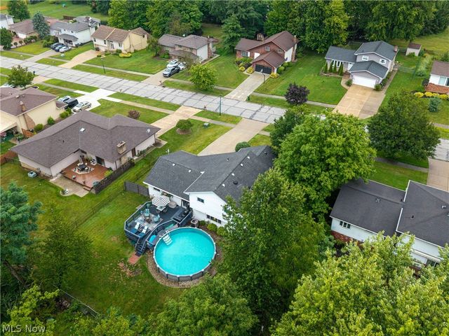 4905 Sassafras Drive, Parma, OH 44129