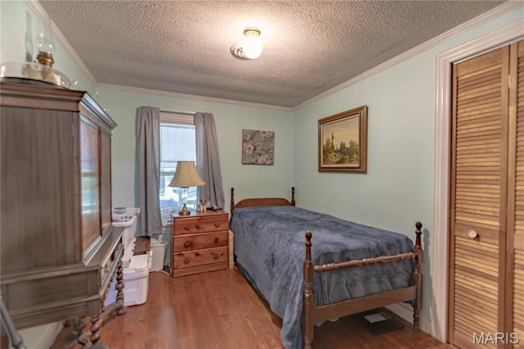 Image 17 of property listing at 9672 Crane Drive, Bucyrus, MO 65444