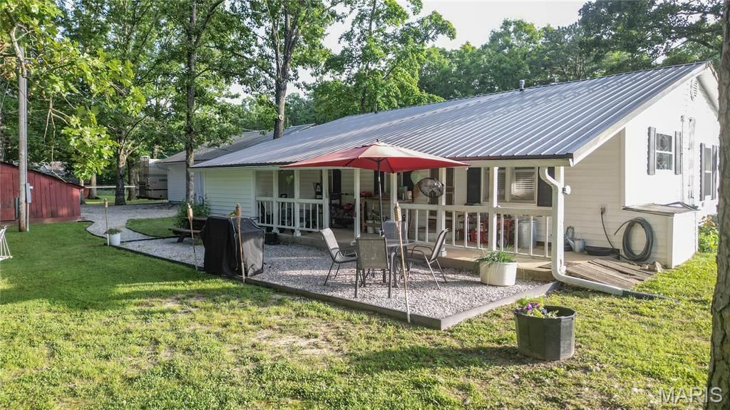 Image 21 of property listing at 9672 Crane Drive, Bucyrus, MO 65444