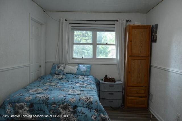 2111 Delta River Drive, Lansing, MI 48906