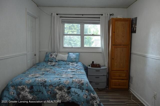 2111 Delta River Drive, Lansing, MI 48906