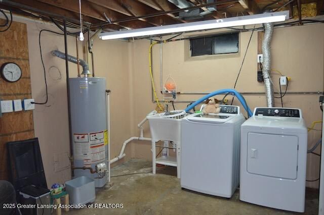 2111 Delta River Drive, Lansing, MI 48906