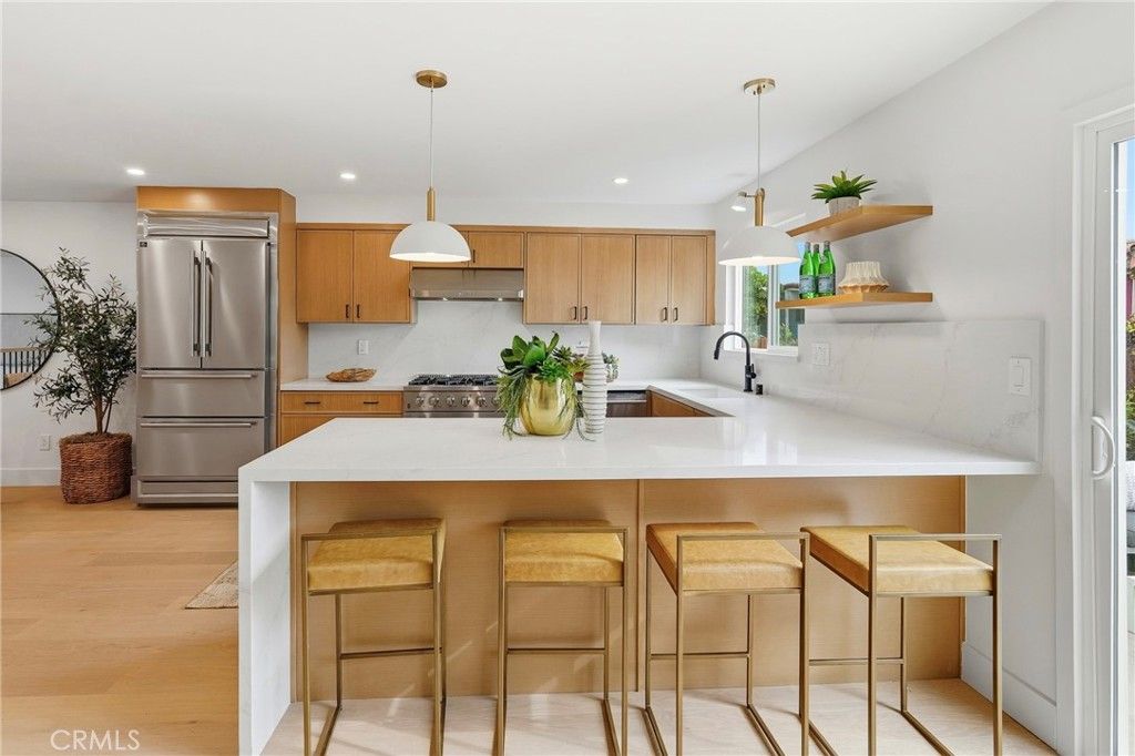 Image 1 of property listing at 1710 Grant 15, Redondo Beach, CA 90278