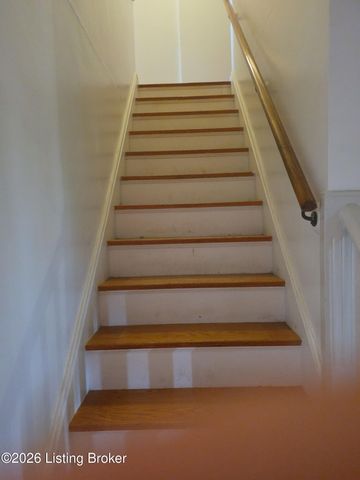 202 Cleveland Ave, Bellevue, KY 41073