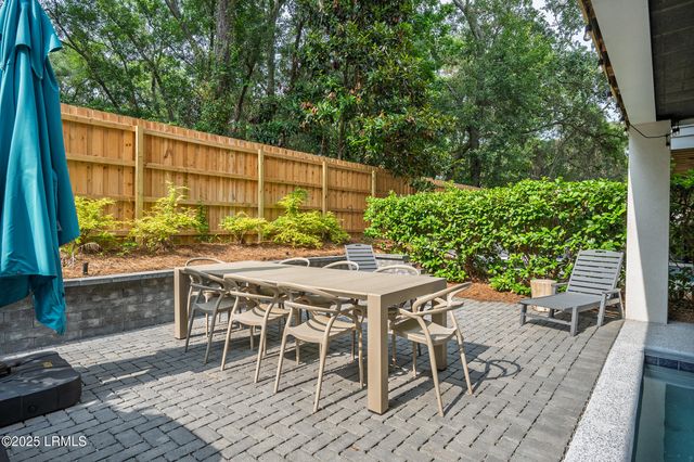 123 Sandcastle Court, Hilton Head Island, SC 29928