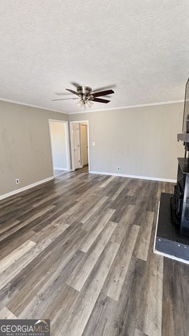218 Cosby Drive, Lagrange, GA 30241
