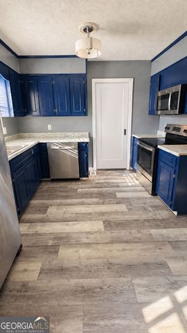 218 Cosby Drive, Lagrange, GA 30241