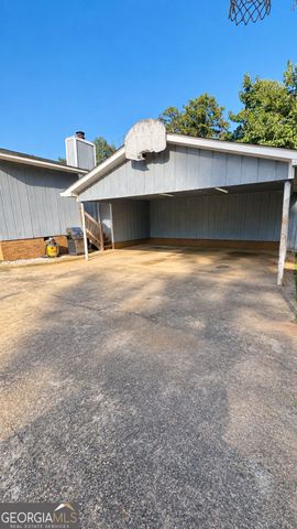218 Cosby Drive, Lagrange, GA 30241