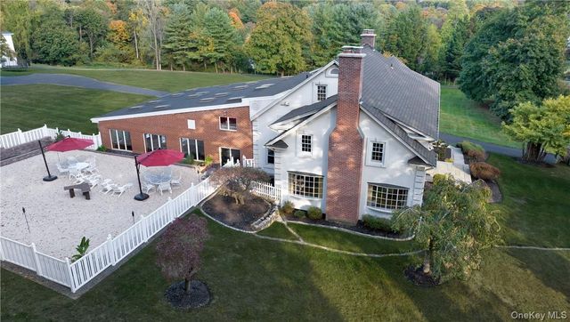 235 Bear Ridge Road, Pleasantville, NY 10570