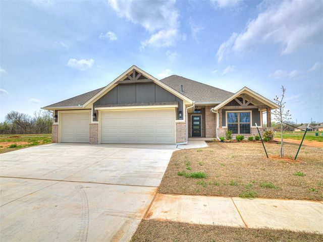 7609 Three Woods Lane, Yukon, OK 73099