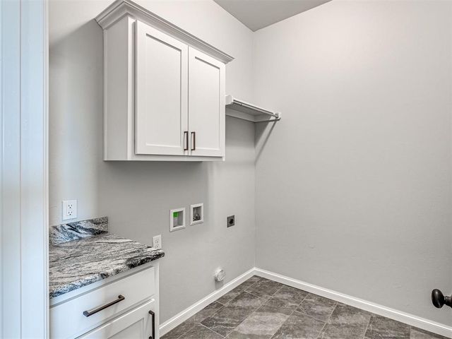 7609 Three Woods Lane, Yukon, OK 73099