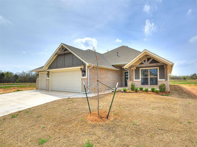 7609 Three Woods Lane, Yukon, OK 73099