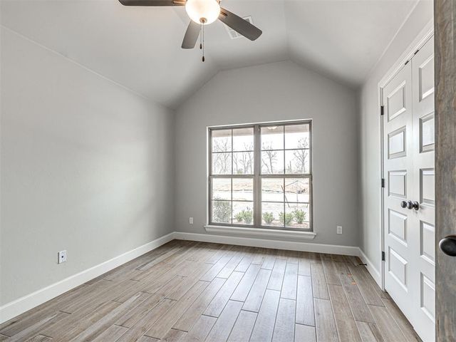 7609 Three Woods Lane, Yukon, OK 73099