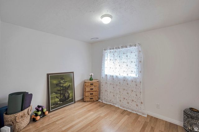 9127 S 1500 W, West Jordan, UT 84088