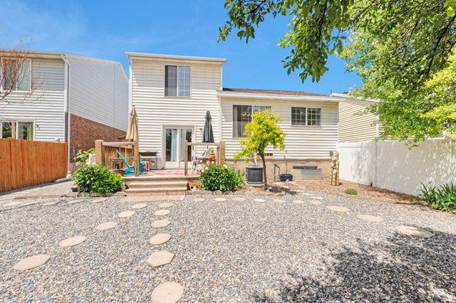 9127 S 1500 W, West Jordan, UT 84088