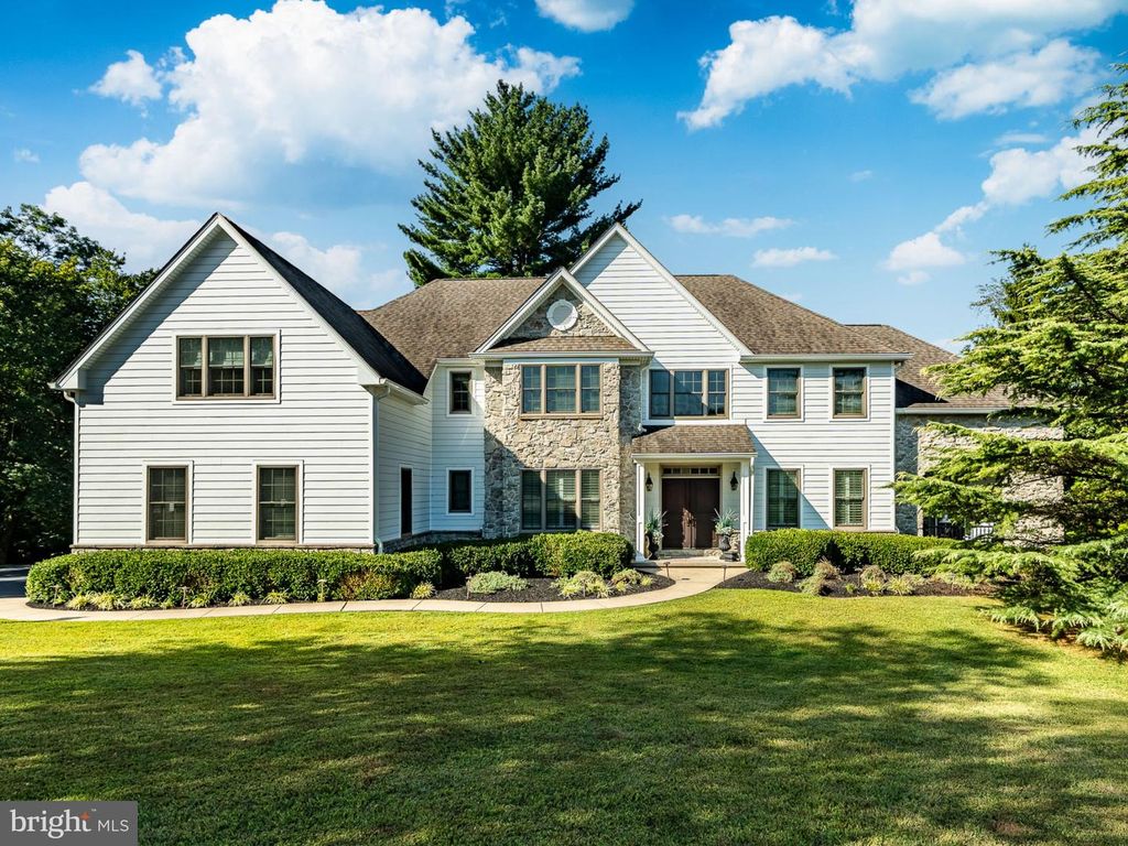 4 AMANDA LN, West Chester, PA 19380