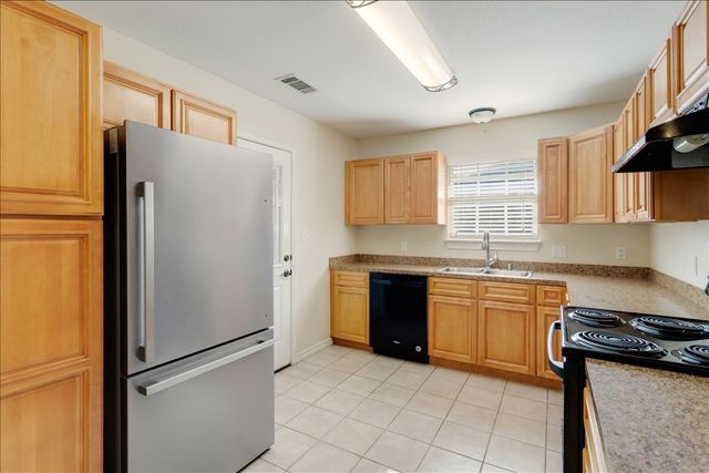 207 Chaffin Street, Bonham, TX 75418