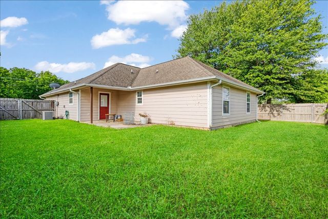 207 Chaffin Street, Bonham, TX 75418