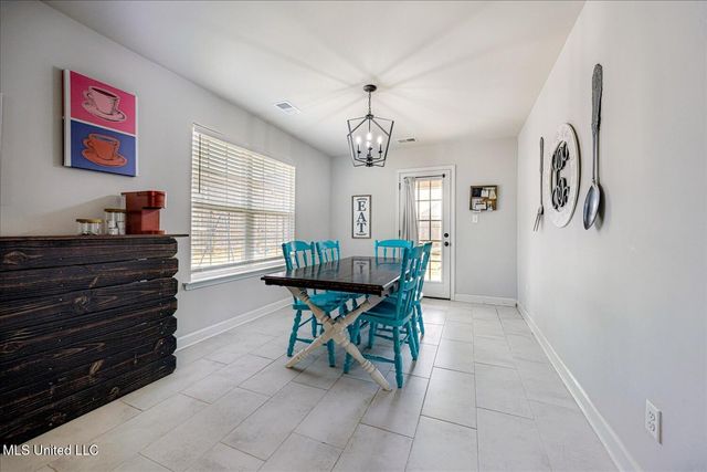 7814 Park Valley Drive, Southaven, MS 38671