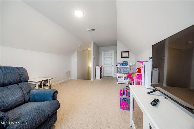 7814 Park Valley Drive, Southaven, MS 38671