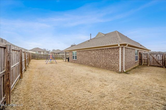 7814 Park Valley Drive, Southaven, MS 38671