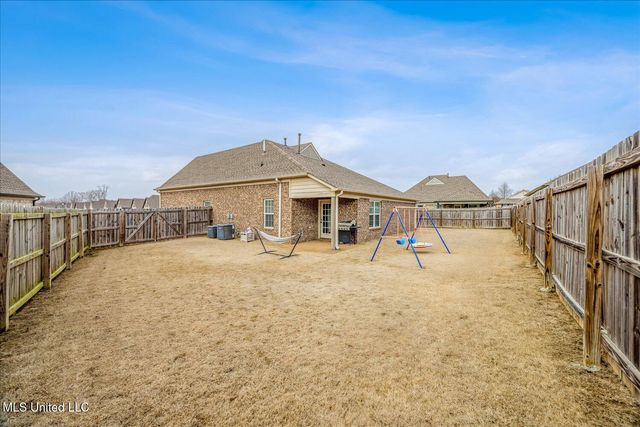 7814 Park Valley Drive, Southaven, MS 38671