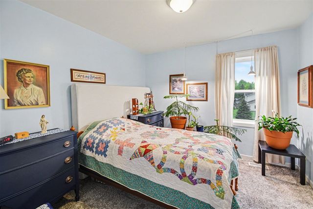 12281 Pennington Avenue, Sparta, MI 49345
