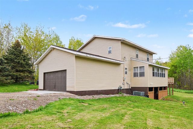 12281 Pennington Avenue, Sparta, MI 49345
