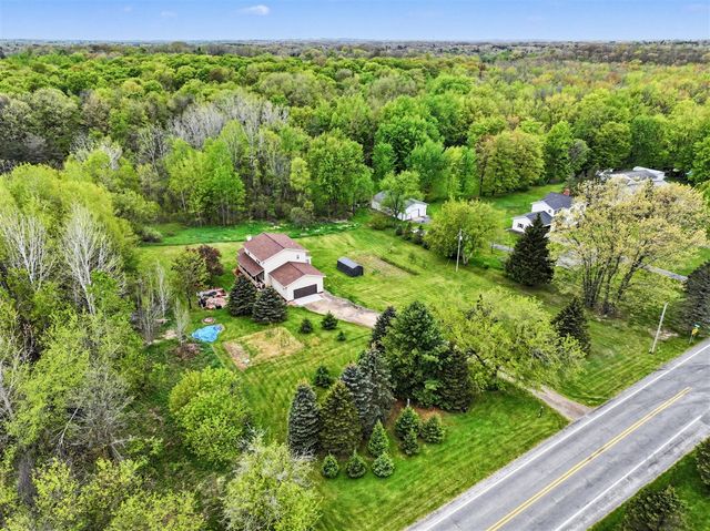12281 Pennington Avenue, Sparta, MI 49345