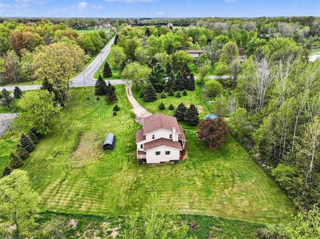 12281 Pennington Avenue, Sparta, MI 49345