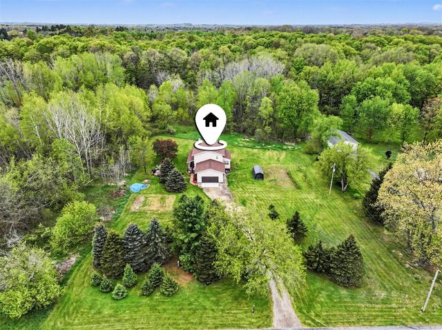 12281 Pennington Avenue, Sparta, MI 49345