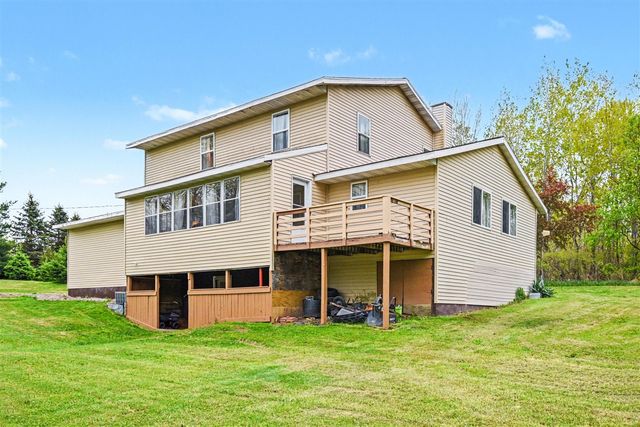 12281 Pennington Avenue, Sparta, MI 49345