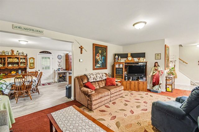 12281 Pennington Avenue, Sparta, MI 49345