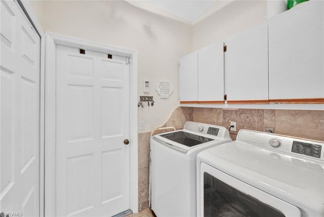 28391 Tasca DR, Bonita Springs, FL 34135