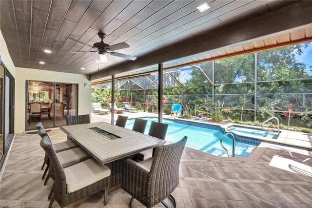 28391 Tasca DR, Bonita Springs, FL 34135