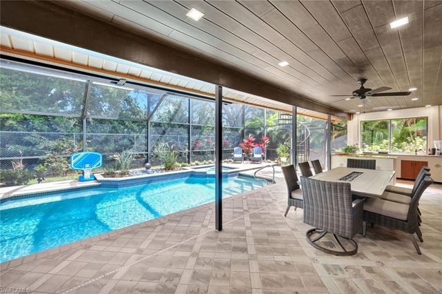 28391 Tasca DR, Bonita Springs, FL 34135