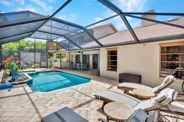 28391 Tasca DR, Bonita Springs, FL 34135