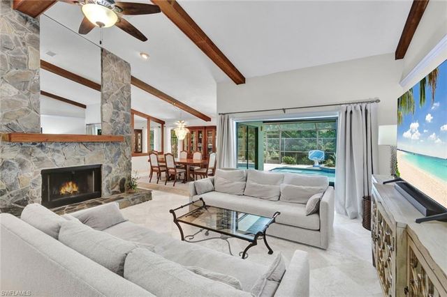 28391 Tasca DR, Bonita Springs, FL 34135