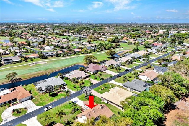 28391 Tasca DR, Bonita Springs, FL 34135