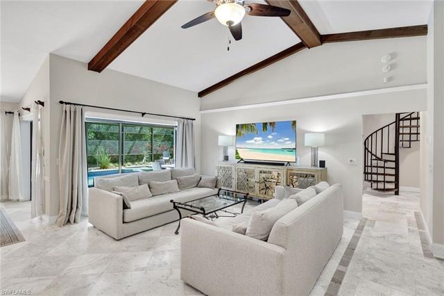 28391 Tasca DR, Bonita Springs, FL 34135