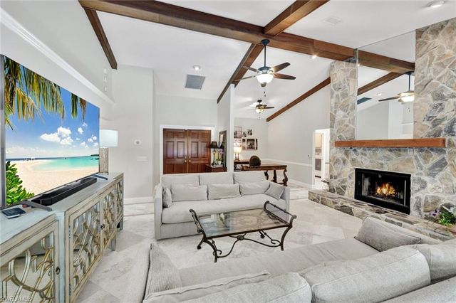 28391 Tasca DR, Bonita Springs, FL 34135