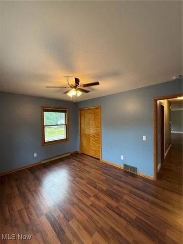 13320 Betty Avenue NW, Uniontown, OH 44685